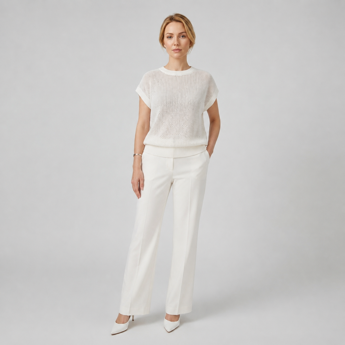 Peserico Women's Knitwear - White (6S06SW002W)